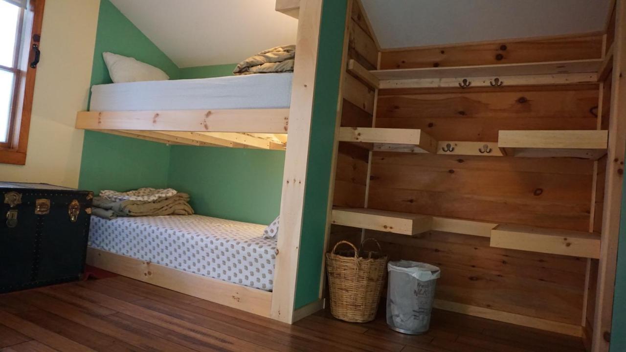 Llama House Adk Wevertown エクステリア 写真